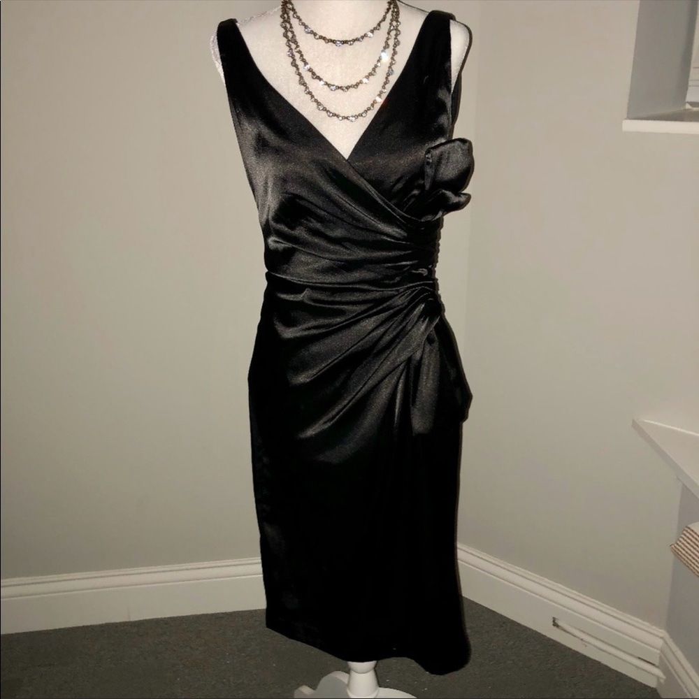 Maggy London Satin Cocktail Dress with Bow Size 4